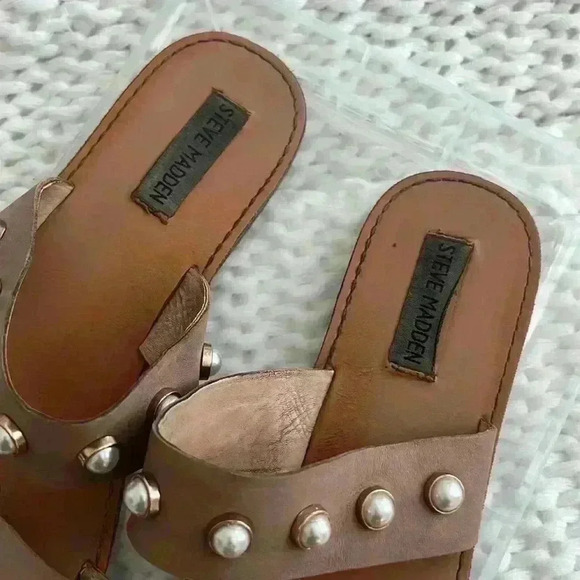 Steve Madden Pearl Sandals - Picture 3 of 6
